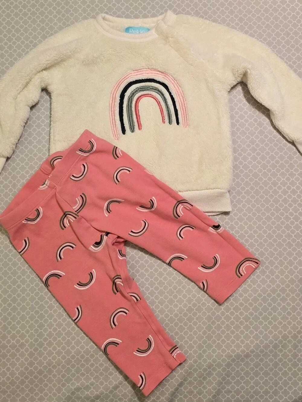 Girls Plush Rainbow Sweatshirt and Pants Set Cream Pink Cozy Warm
